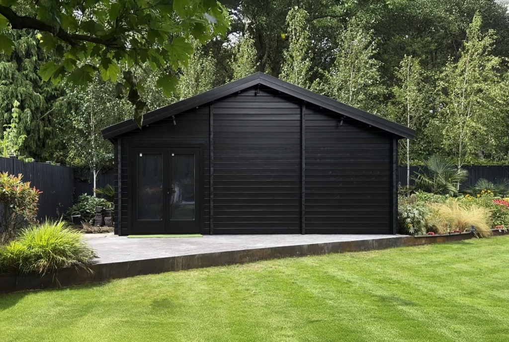 Tekden cabin golf den exterior