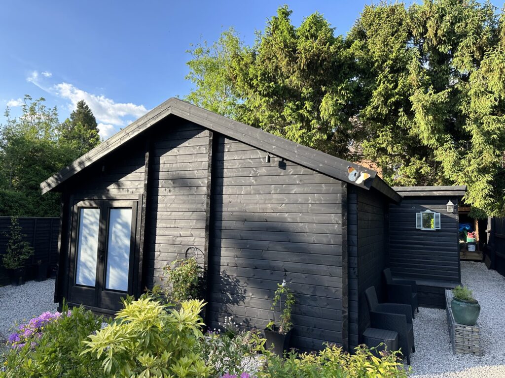Bespoke cabin interior and equipment space
