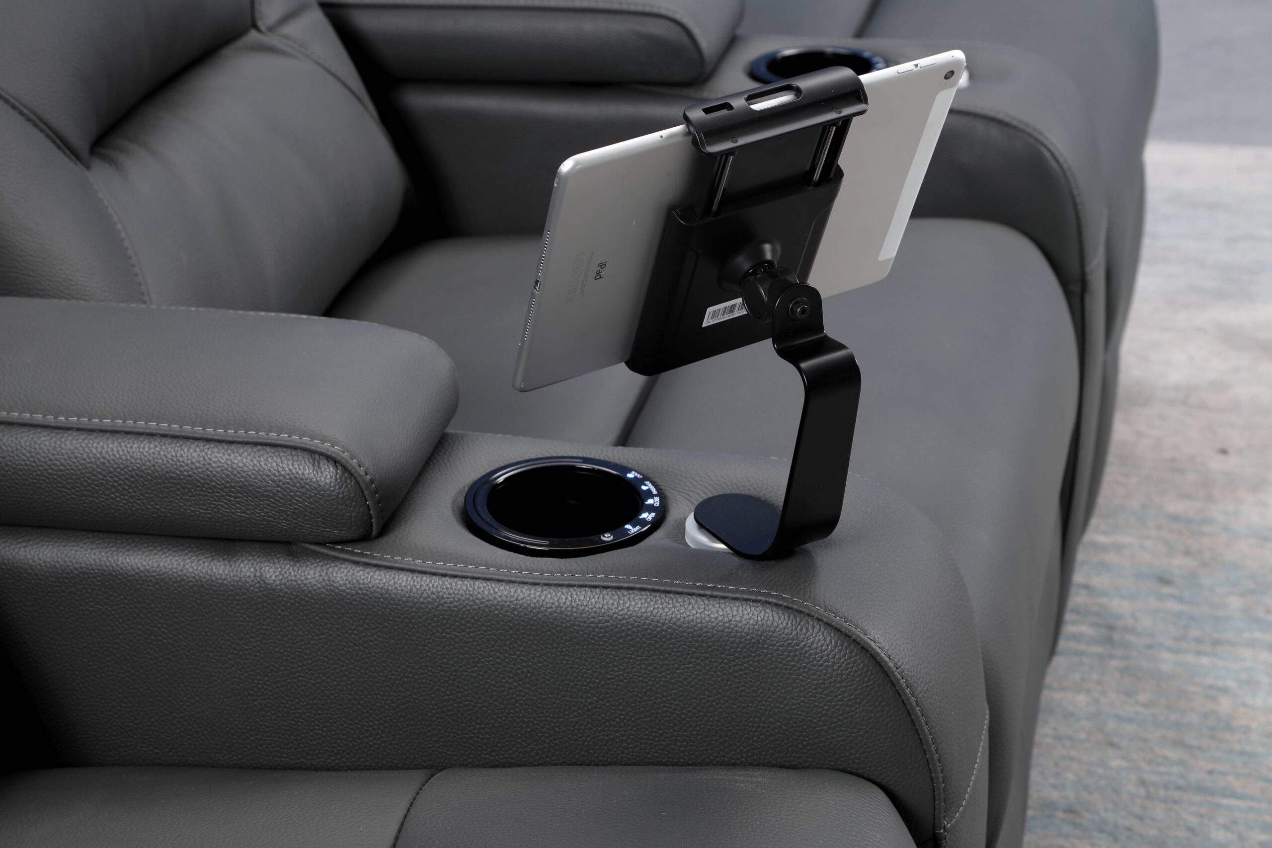 Universal Ultimate 2 Cinema Chairs - Dual Motor - Image 4